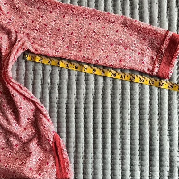 Rose & Thyme Long Sleeve Mosaic Peasant Tunic Pink and White Size Large - Picture 7 of 10